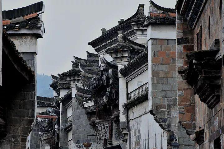 逃离沙漠建筑